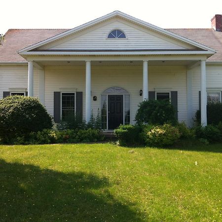 Seaview White House Bed & Breakfast Stratford Exterior photo