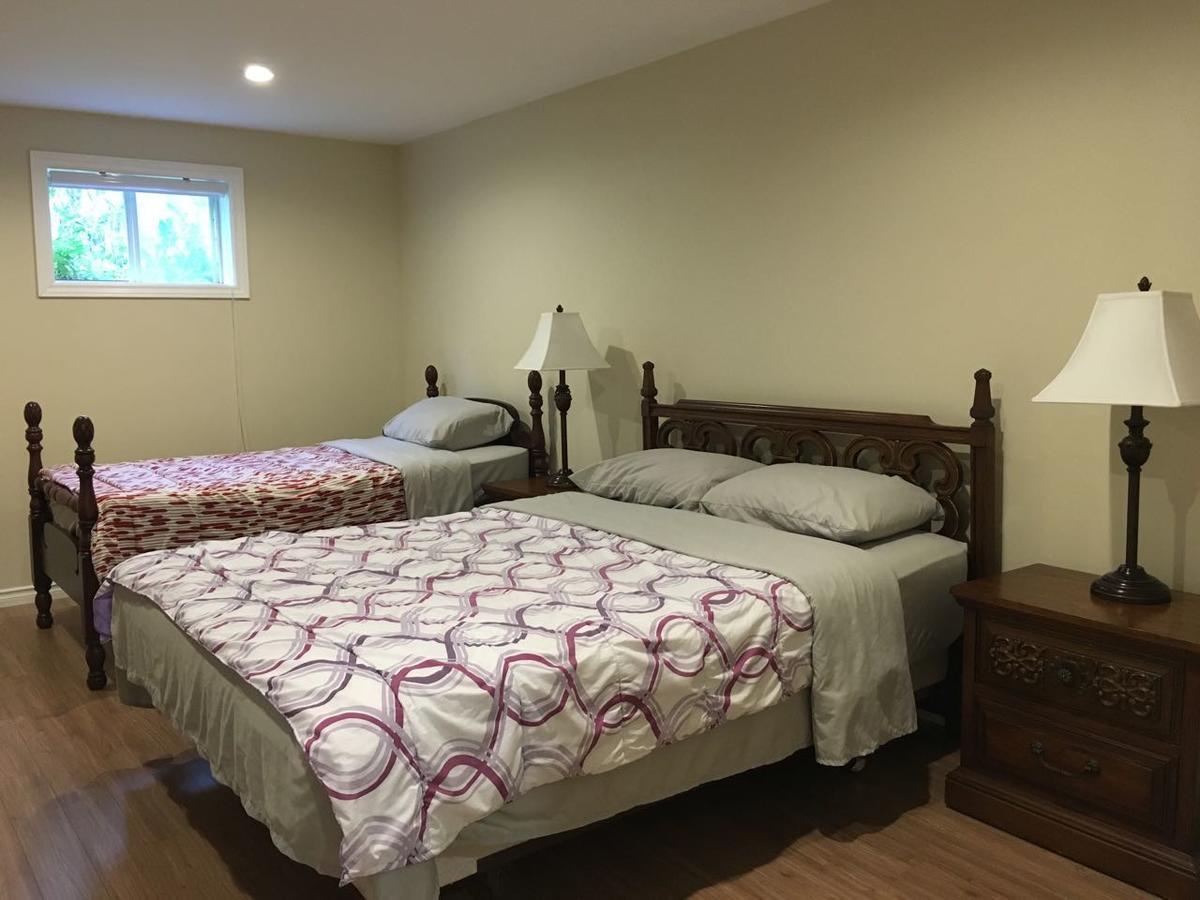 Seaview White House Bed & Breakfast Stratford Exterior photo